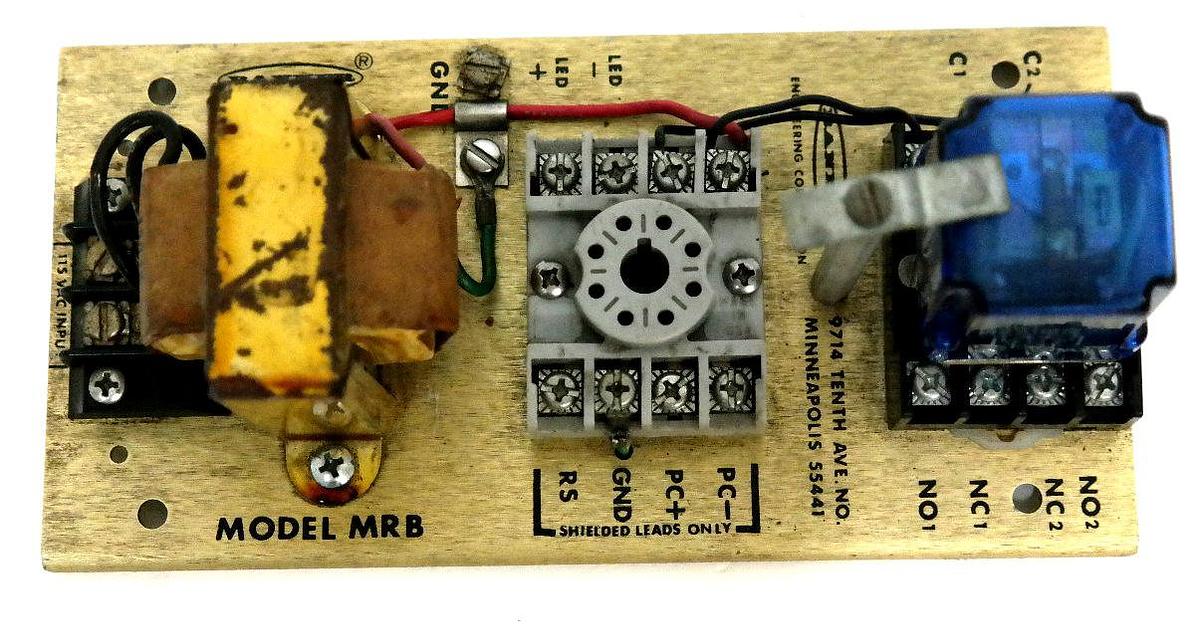 Used BANNER MRB PHOTOELECTRIC CHASSIS BASE W/ (1) RELAY BR-2
