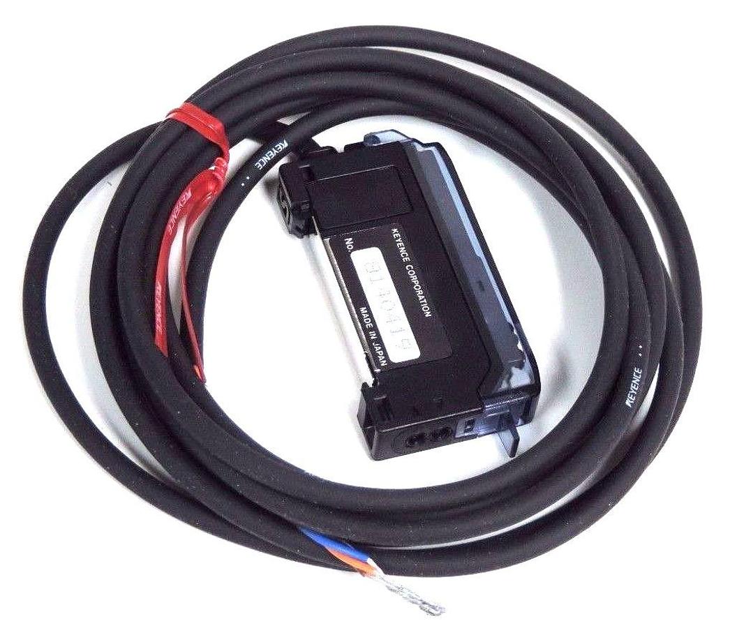 Used NIB KENYENCE FS-M1P SENSOR AMPLIFIER 12/24VDC, FSM1P