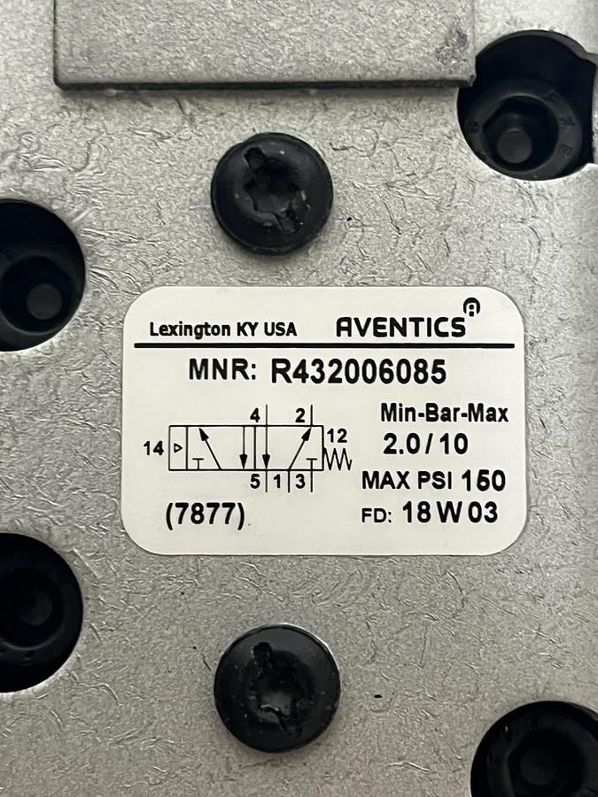 Used Aventics Ceram R432006085 ISO Size 2 Pneumatic Valve 5/2 Air Pilot Return NSMP