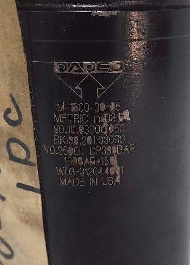 Used NEW DADCO M-1500-30-05 GAS SPRING METRI: MD0315 90.10.03000050 RK:90.201.03000