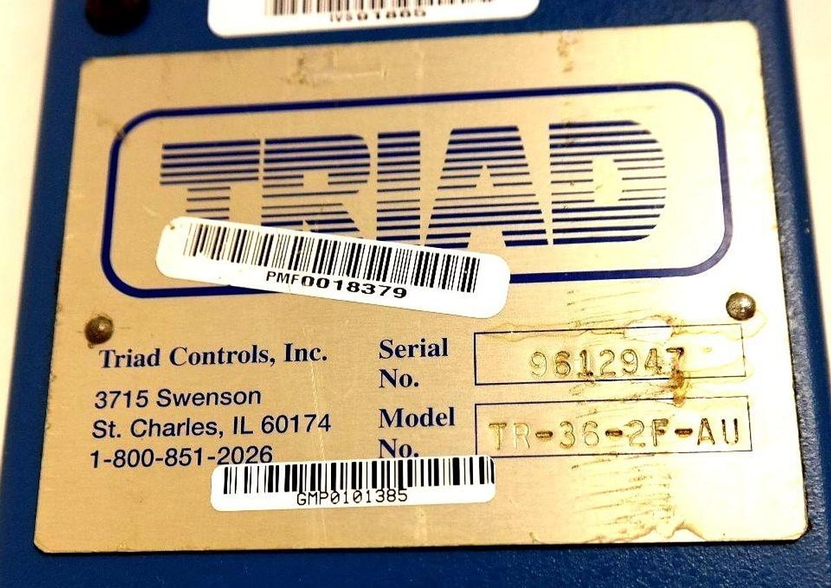 Used TRIAD CONTROLS TR-36-2F-AU 36" 24VDC LIGHT CURTAIN EMITTER TR362FAU REPAIRED
