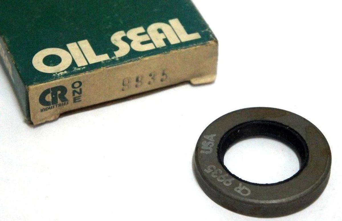 Used NIB CHICAGO RAWHIDE 9935 OIL SEAL