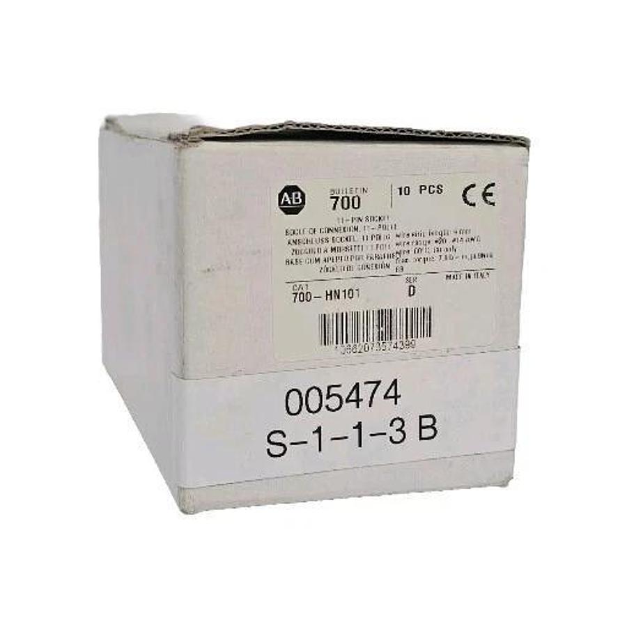 BOX OF 7 NEW ALLEN BRADLEY 700-HN101 SOCKETS 11-PIN SER. D
