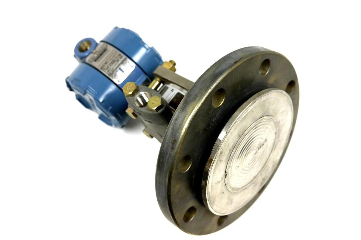Used ROSEMOUNT 1151LT5SD0B22D PRESSURE TRANSMITTER 45V-DC 0-750 IN-H2O 1151-0011-0052