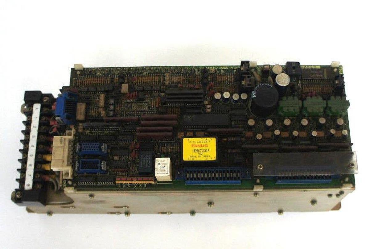 Used FANUC A06B-6050-H304 SERVO DRIVE UNIT W/ A20B-1000-0560/10E SERVO ANALOG BOARD