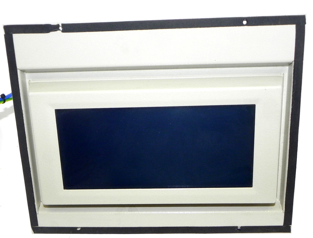 Used ABB ROBOTICS YB560-101-SV PC BOARD MONITOR LCD W/ YB560103-BR BOARD