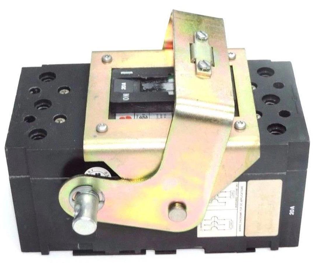 Used ABB UXAB 727131 R 103 CIRCUIT BREAKER 20A 3P UXAB727131R103