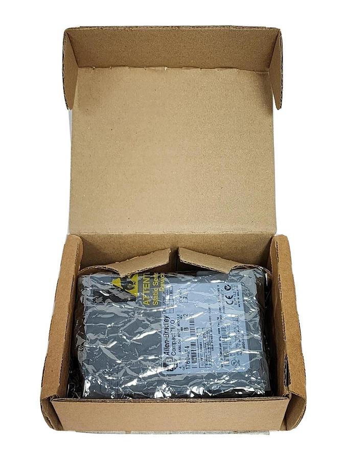 NIB ALLEN BRADLEY 1769-IF4 SER. B REV. 2 F/W REV. 2.1 COMPACT I/O MODULE