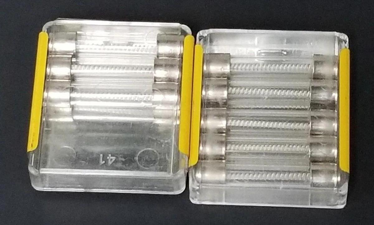 LOT OF 8 NEW COOPER BUSSMANN MDL-5 FUSES MDL5, 200A, 250V