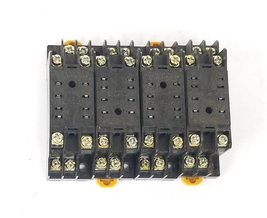 Used LOT OF 4 OMRON PYF08A RELAY SOCKETS 2-M4X10