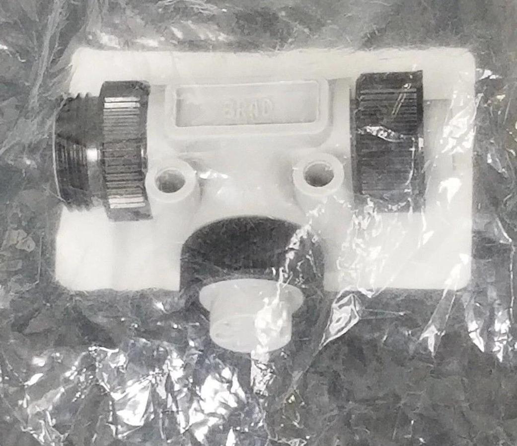 Used NEW BRAD CONNECTIVITY 1300350057 3-WAY PASSIVE TEE DN3020