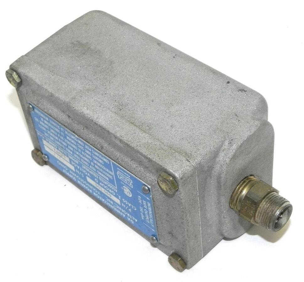 Used DA ANNUNCIATOR POWER SUPPLY P/N: 690 105, 12-24V, 690105