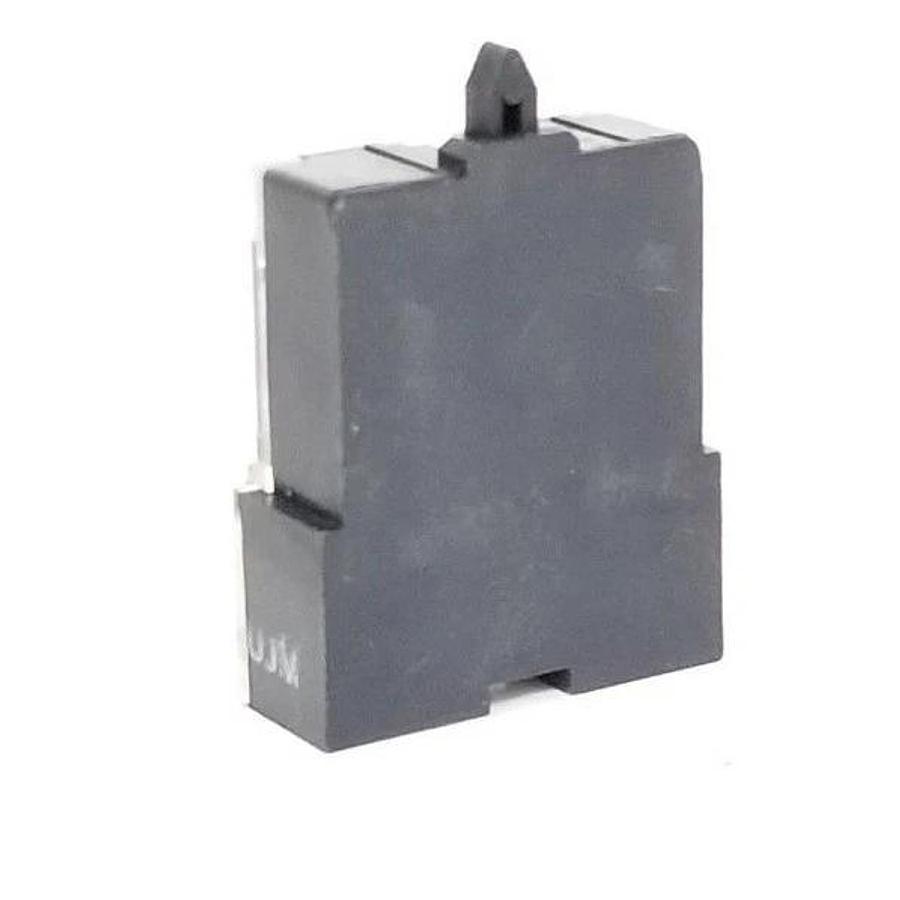 Used ALLEN BRADLEY 800M-XA CONTACT BLOCK SER. B, 800MXA