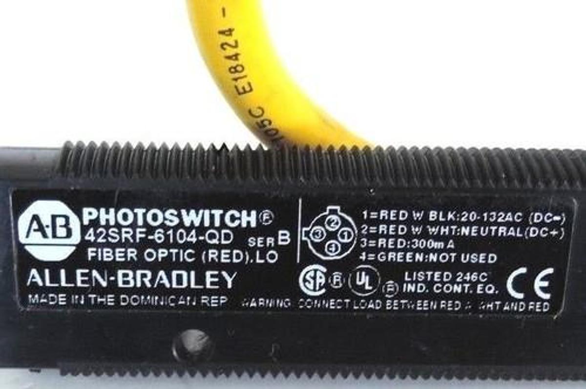 NIB ALLEN BRADLEY 42SRF-6104-QD PHOTOELECTRIC PHOTOSWITCH SER B, 4PIN MICRO