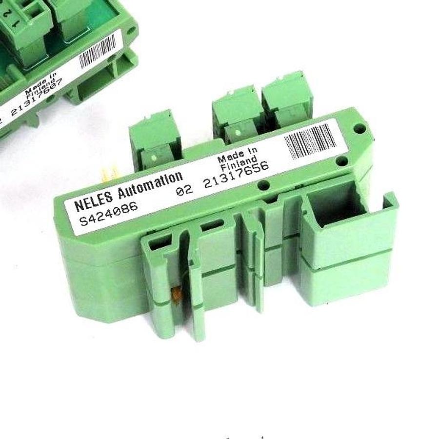 Used LOT OF 2 NEW PHOENIX CONTACT TYP. UMK-SE 11.25 TERMINAL CONNECTORS UMKSE