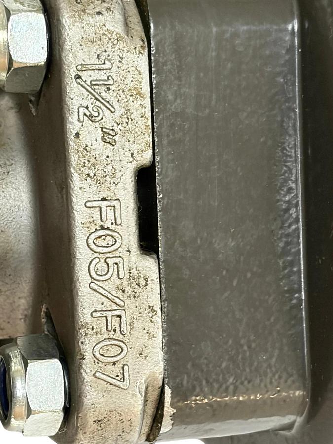 Burkert 00200864 2-W-MOTORKGH 11/2" Stainless Ball Valve PSR25 24VDC