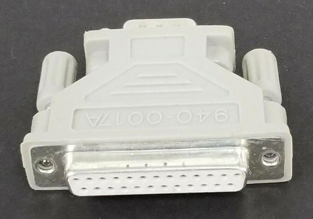Used SCHNEIDER ELECTRIC 940-0017A GREY ADAPTOR DB9-M TO DB25-F W/ 110308A PLUG