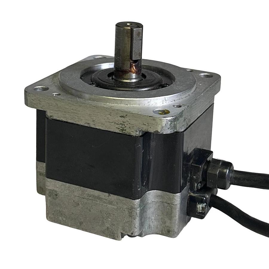 Used OMRON R7M-AP20030-S1 / R7MAP20030S1 SERVO MOTOR 200W 0.637Nm 2A 103349-1-46