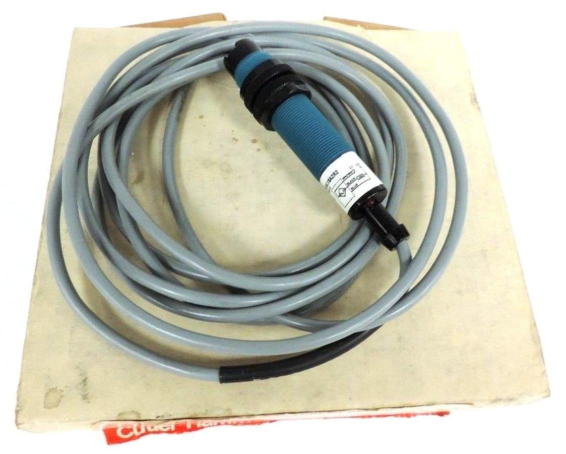 Used NIB EATON CUTLER HAMMER E58CAL18A2R2 PHOTOELECTRIC TUBULAR SENSOR SER. A1