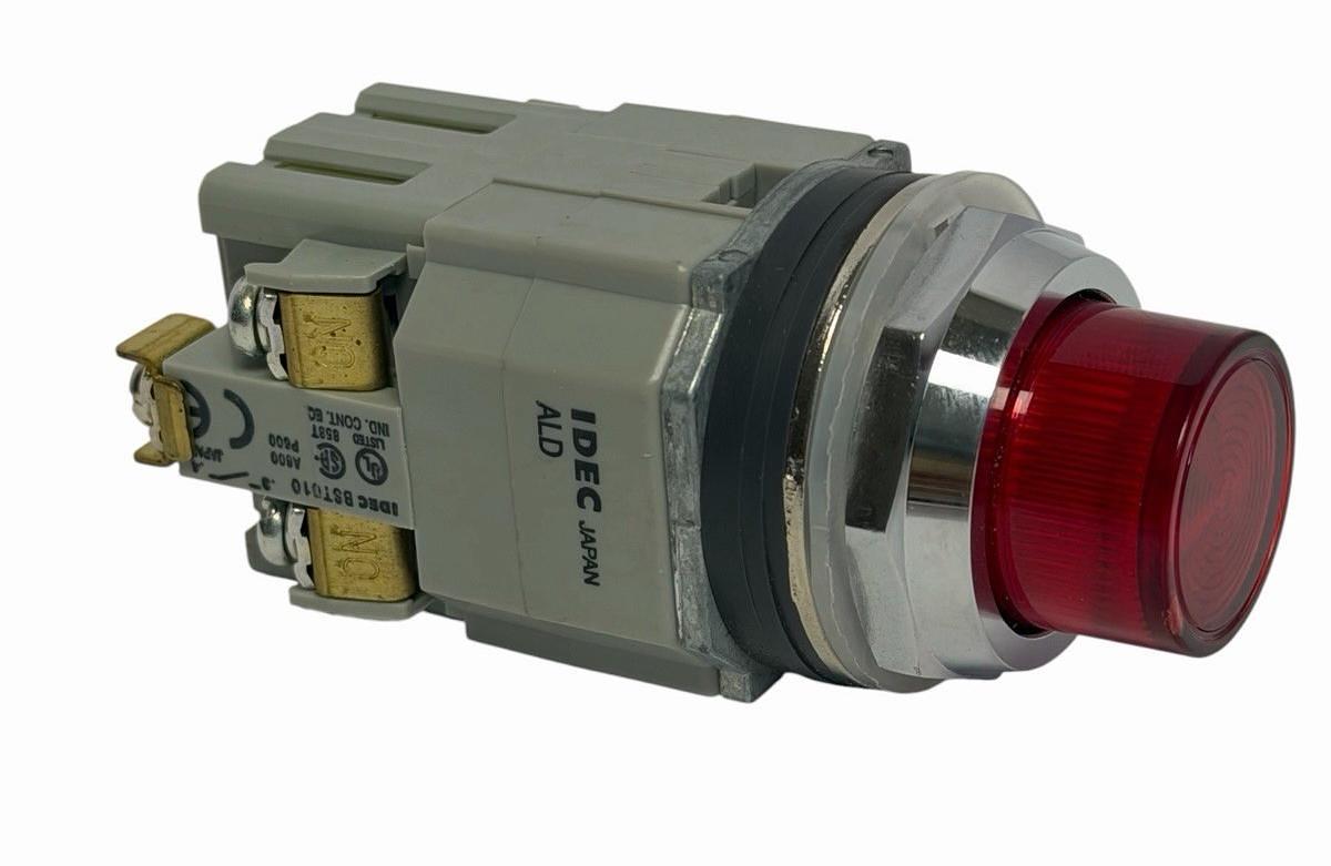 Used NEW IDEC ALD29911DN-R-120V PUSHBUTTON RED BST001