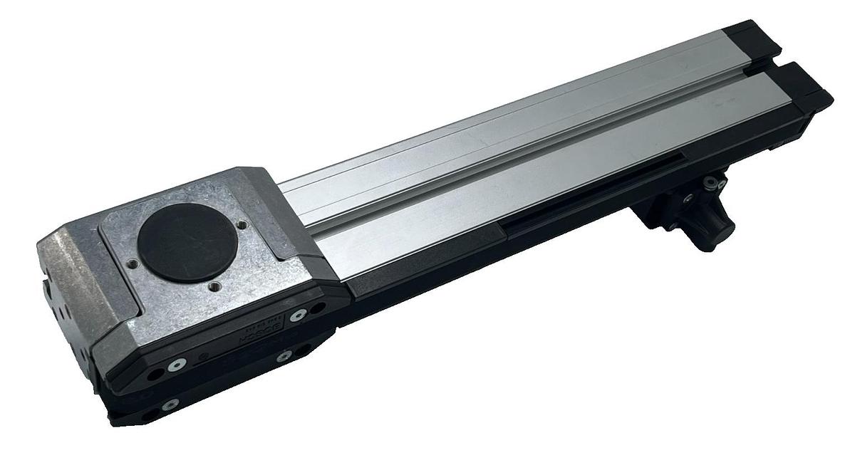 Used BOSCH REXROTH 3842518043 Single Track Belt Conveyor,Stop Gate & BALUFF SENSOR