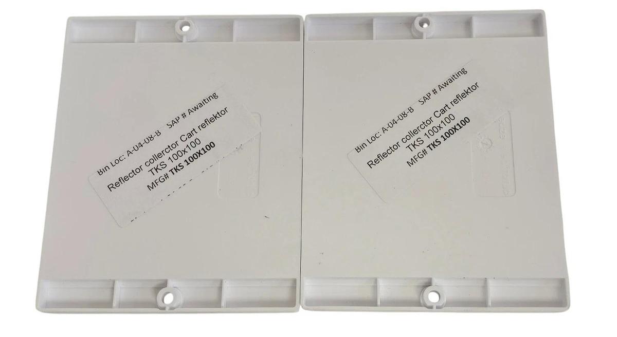 LOT OF 2 NEW LEUZE TKS 100X100 REFLECTORS RECTANGULAR ADHESIVE 96 MM X 96 MM