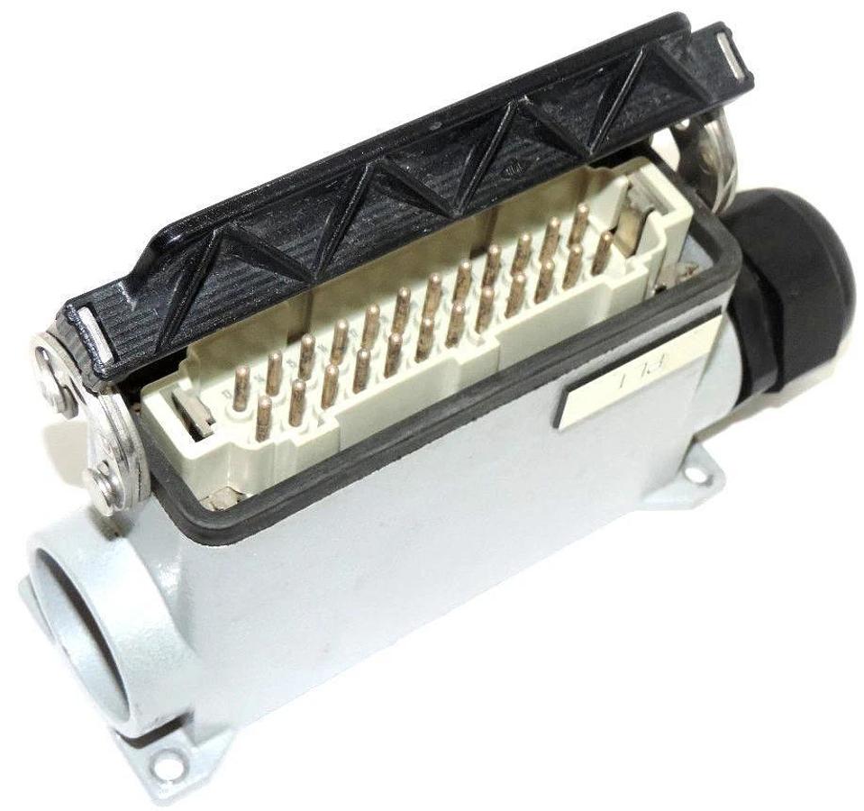 Used ILME 23493 SIDE ENTRY CONNECTOR HOOD WITH ILME 16A-500V MALE CONNECTOR