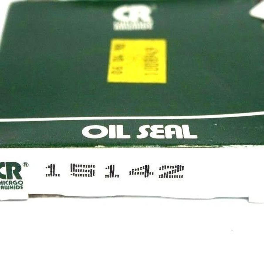 Used LOT OF 8 NIB CHICAGO RAWHIDE 15142 OIL SEALS 1.5" X 2.502" X 0.3125"