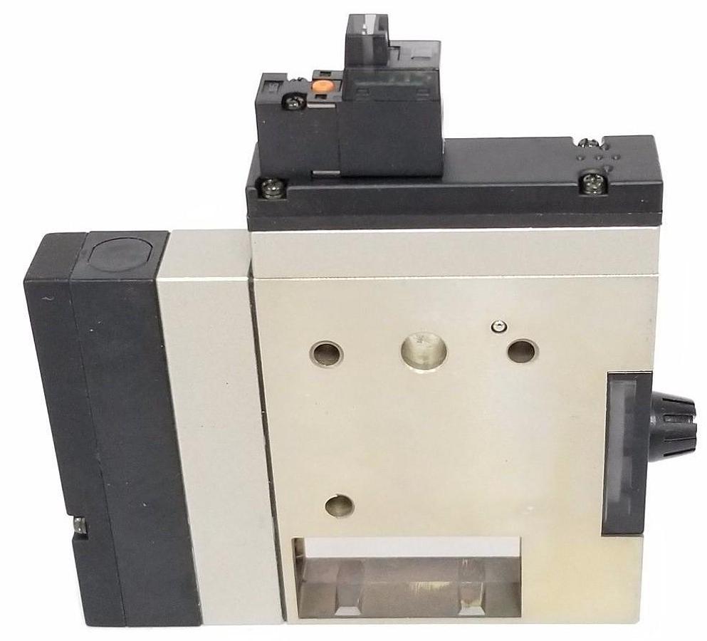 Used NIB SMC ZM073H VACUUM EJECTOR W/ VJ114 VACUUM SOLENOID 24VDC