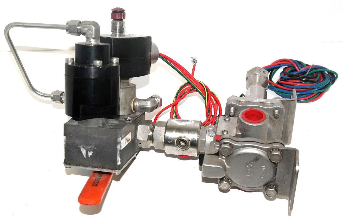 Used NEW ASCO HV2745411 SOLENOID CF8M VALVE WATTS: 1.4, PIPE 1/2 WITH TOPWORX SWITCH