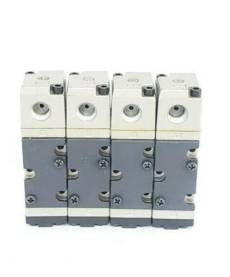 Used LOT OF 4 SMC NVFSA2101-1 EXT PILOT VALVES