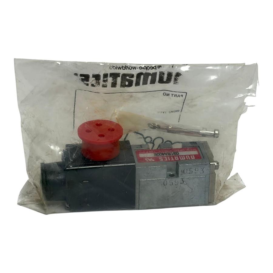 Numatics 031SA400E Solenoid Air Valve 226-470B 24VDC 6W New Factory Sealed