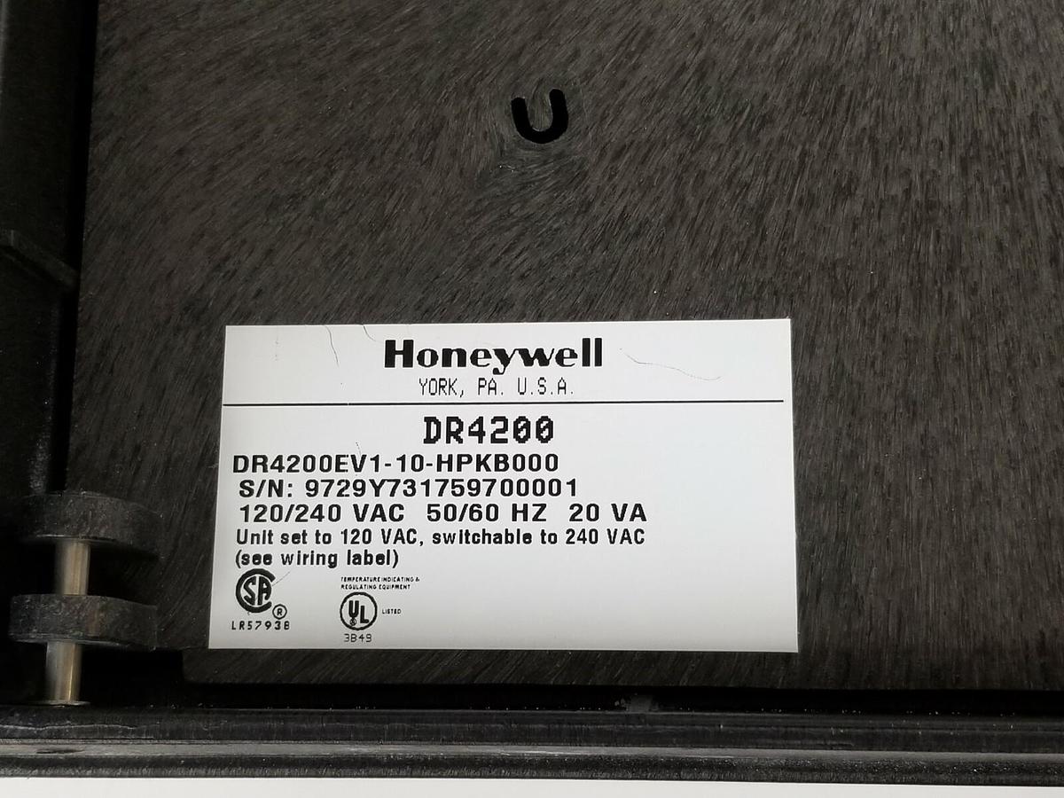 Used HONEYWELL DR4200EV1-10-HPKB000 CHART RECORDER HOUSING DR4200 120/240VAC 20VA