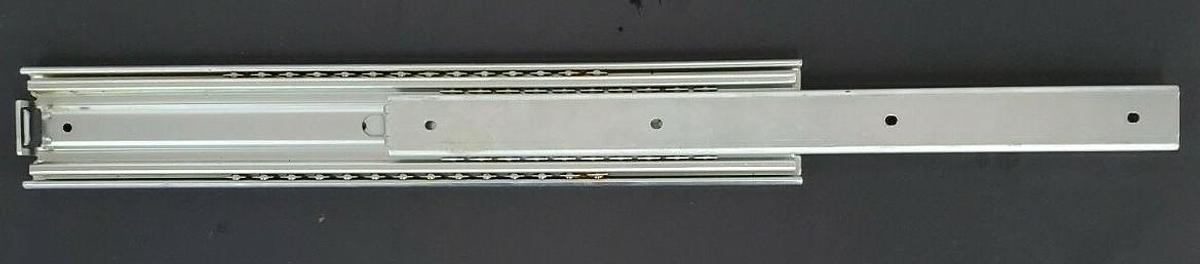 Used THK 10270 LINEAR SLIDE RAIL