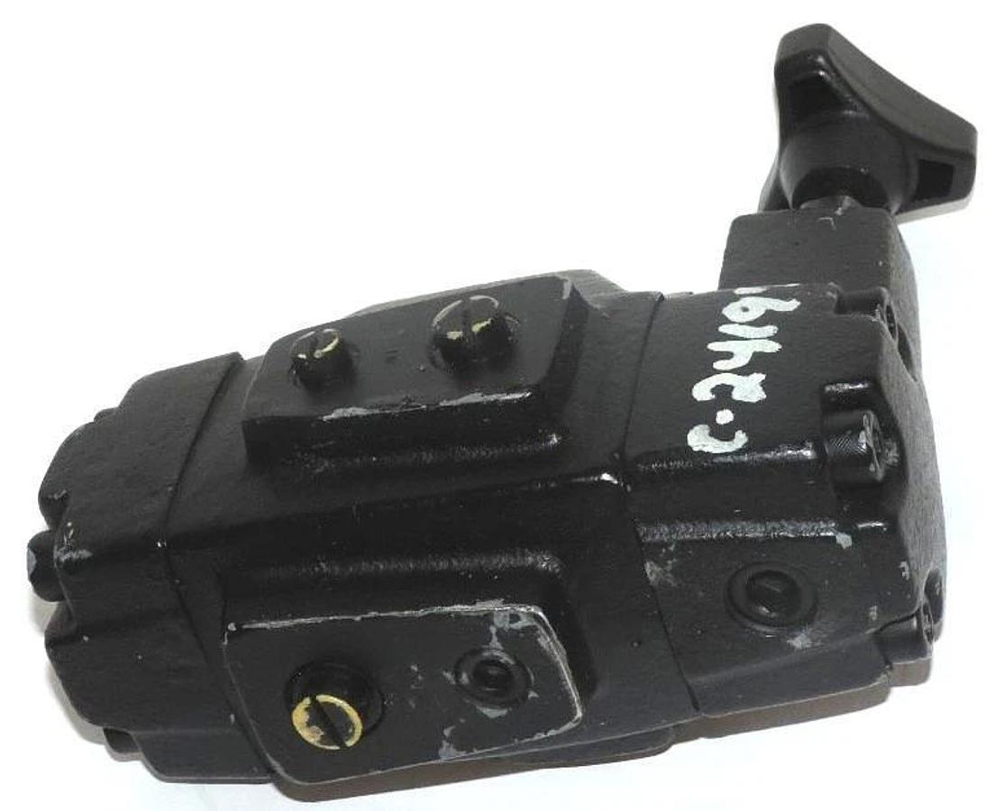 Used MILLER PRVC-T033-10 PRESSURE REDUCING WITH CHECK VALVE MFG. NO. 80725
