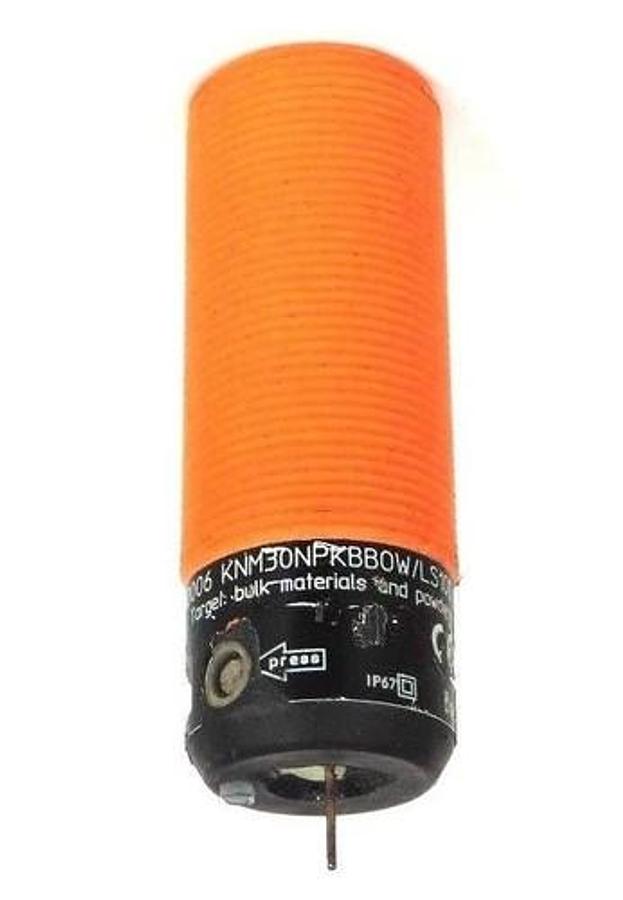 Used IFM EFECTOR KNM30NPKBBOW/LS100 LEVEL SENSOR KN0006 250VAC 47-63HZ BROKEN TIP