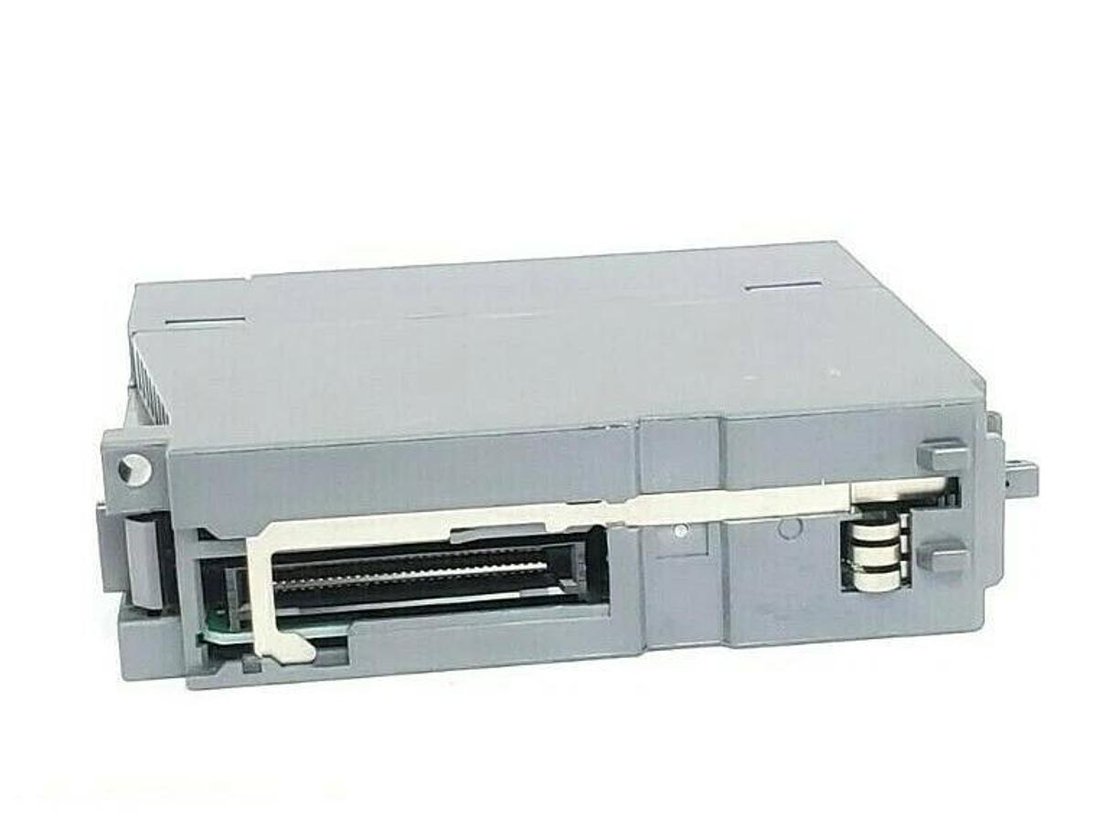 Used MITSUBISHI MELSEC-Q QX41 INPUT UNIT 24VDC 4mA