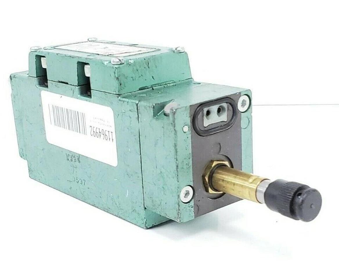 Used NUMATICS 112BA400K SOLENOID VALVE .06AMPS, 120/60/50 (NO COILS)