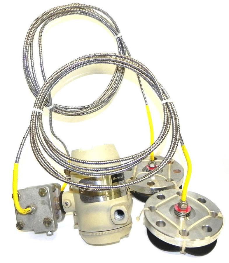 Used HONEYWELL STR12D-21A-1CDDCBA407K-MB.F1C3-814D ST3000 SMART TRANSMITTER