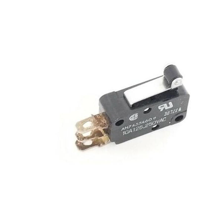 Used MATSUSHITA AH74554609 SNAP SWITCH 10A 125, 250VAC