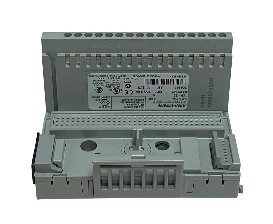 ALLEN BRADLEY 1794-TB3 /A Flex I/O TERMINAL BASE SCREW CLAMP OPEN STYLE NSMP