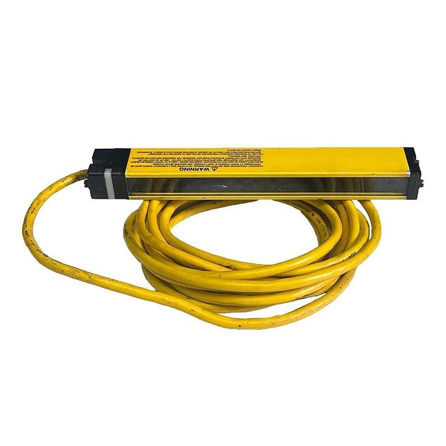 Used BANNER USR824YI MINI-SCREEN SAFETY LIGHT CURTAIN RECEIVER 19mm/0.75in