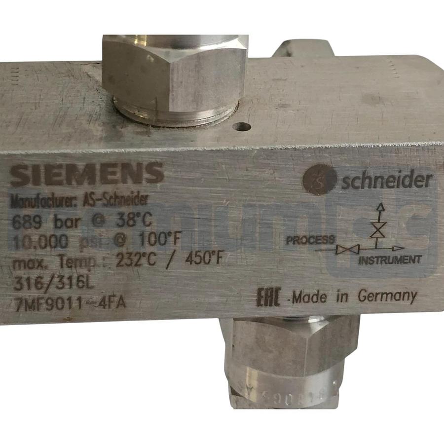 Used Siemens 7MF4033-1AA10-1AC7-Z SITRANS P DS III Pressure Transmitter + 7MF9011-4FA