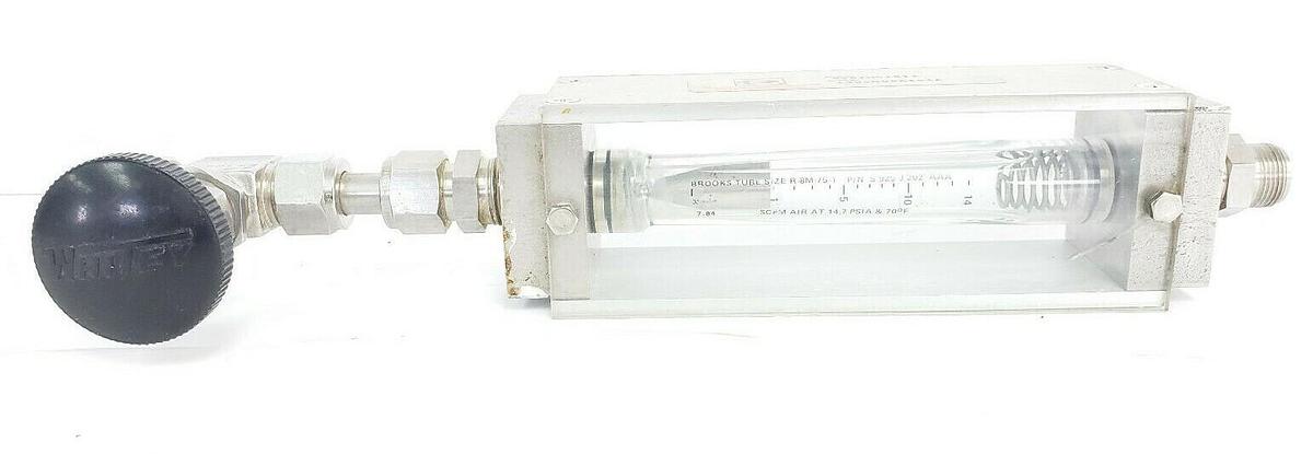 Used BROOKS 1305D08A1B1A FLOW METER 1-14 SCFM AIR R-8M-75-1 S-925-J-202-AAA