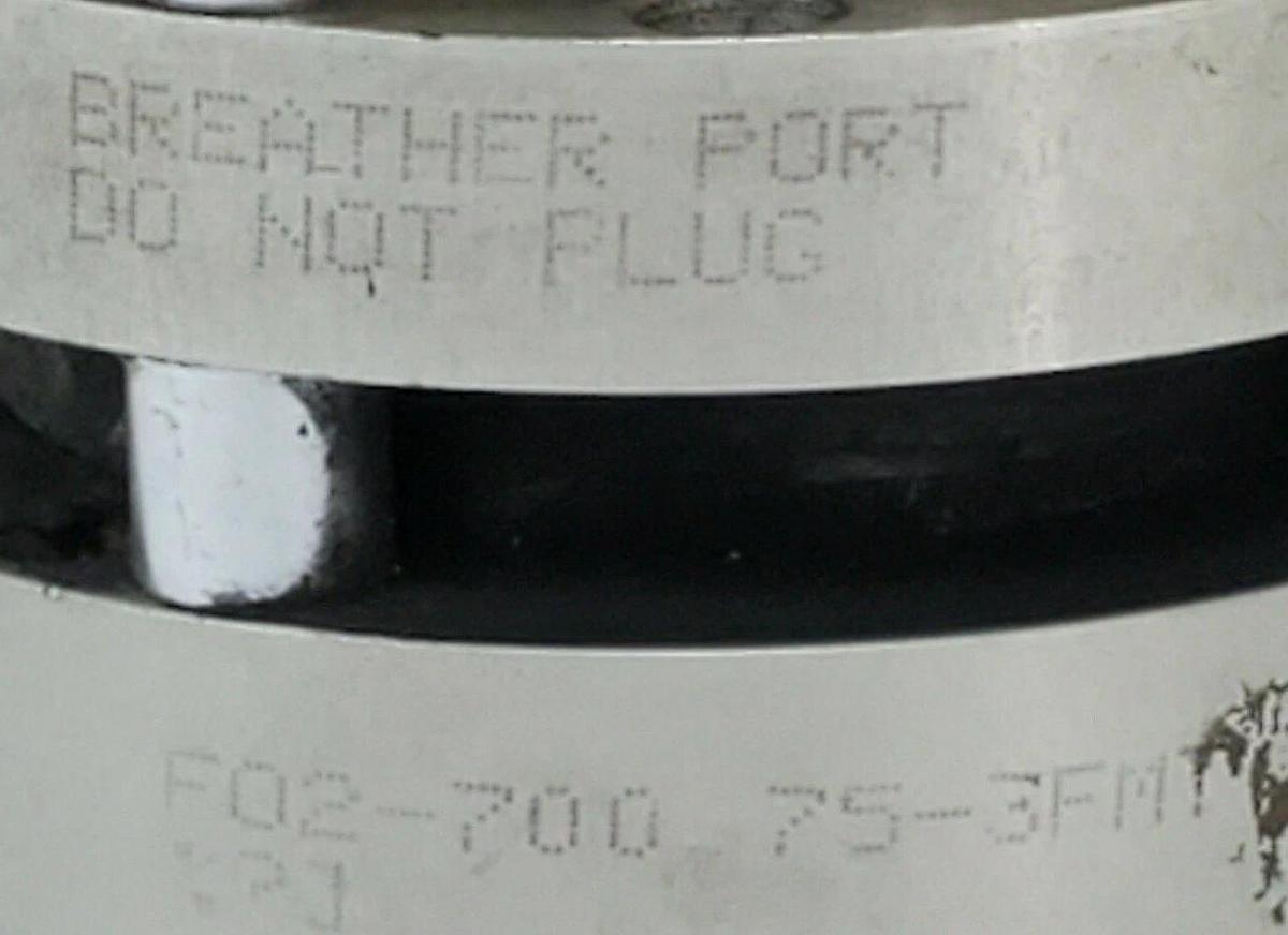 Used BIMBA F02-700 75-3FMT FLAT-1 PNEUMATIC CYLINDER 1/2'' IN. THREAD