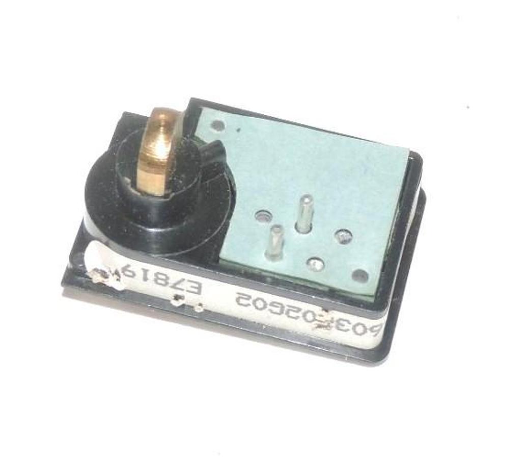 Used NEW CUTLER HAMMER 6LES600T CIRCUIT BREAKER FOR SERIES C