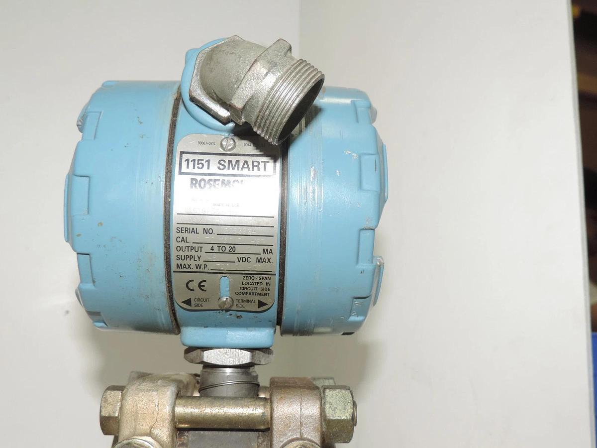 Used ROSEMOUNT 1151 SMART TRANSMITTER P/N 01151-0934-0004 WITH 4406964 1151-0011-0052