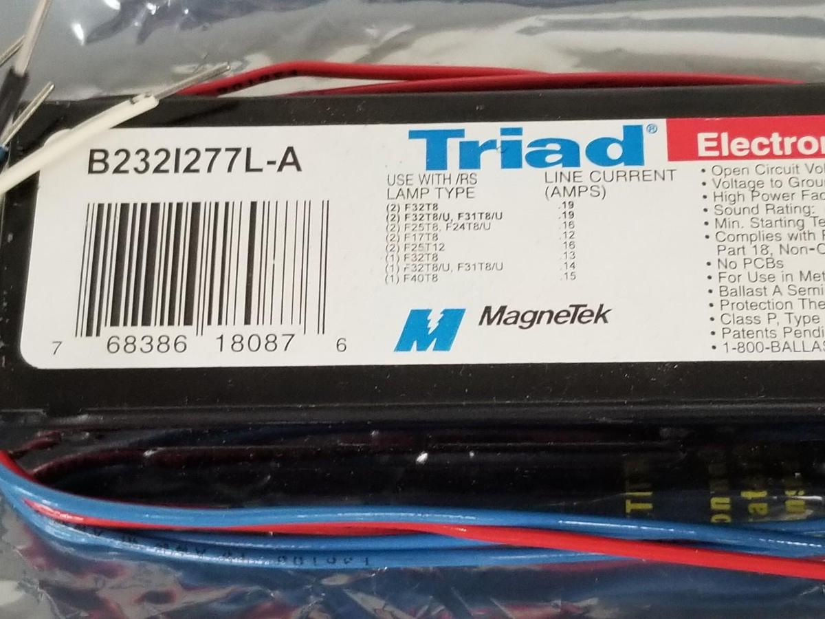 Used NEW MAGNETEK TRIAD B232I277L-A ELECTRONIC BALLAD 277V, 60HZ, B232I277LA