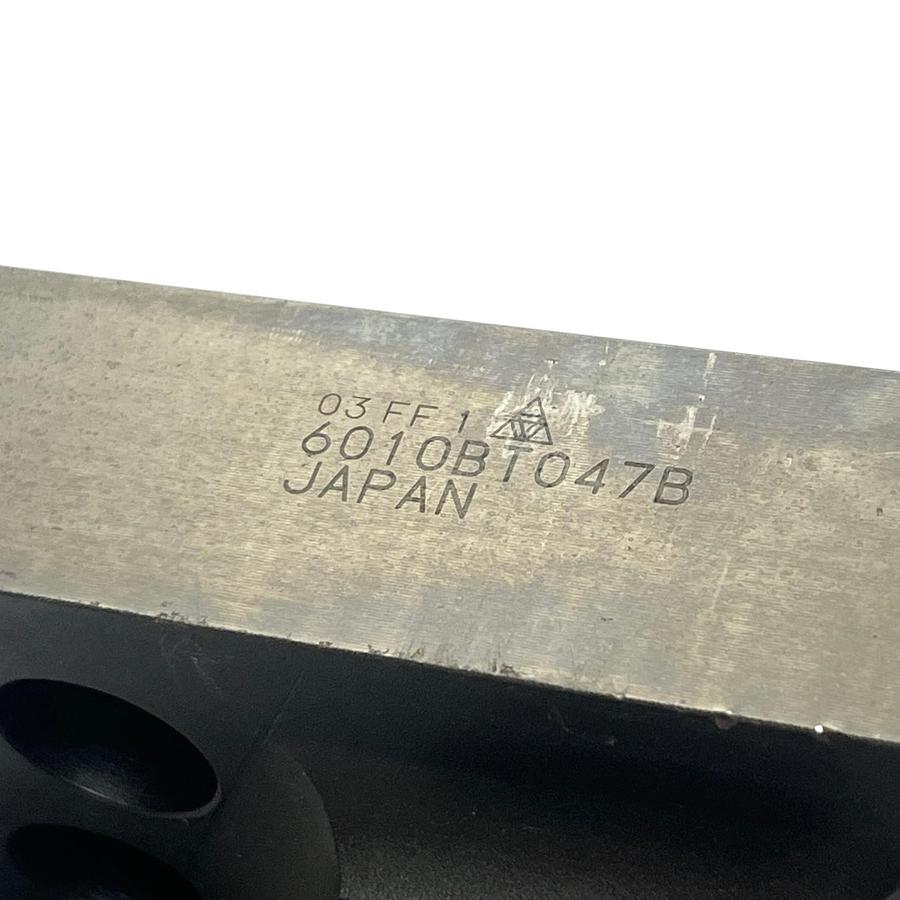 Used Okuma 6010BT047B Lathe Tool Holder Block 6010BR187D 6010BR199A Housing OP230 NEW