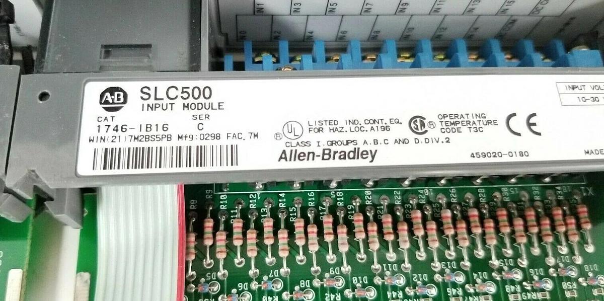 Used ALLEN BRADLEY 1746-A7 SLOT RACK W/ 1746-P2 , (2) 1746-IB16 , 1746-OB16 (DAMAGED)
